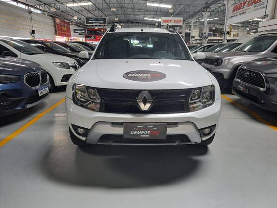 RENAULT DUSTER 1.6 16V SCE FLEX DAKAR II MANUAL RENAULT DUSTER 1.6 16V SCE FLEX DAKAR II MANUAL